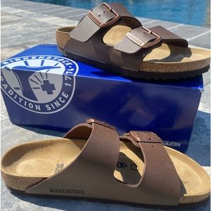 NWT Womens Birkenstock size 38
